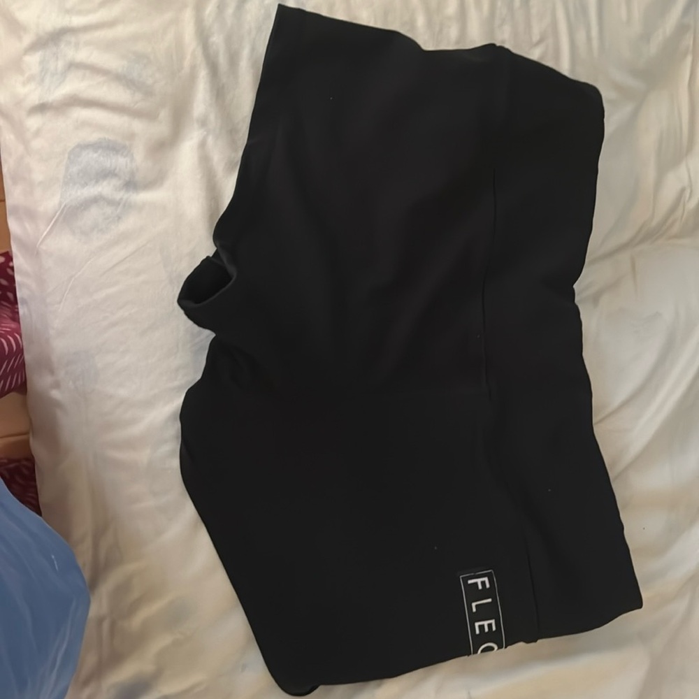 Fleo Original Black Shorts M
